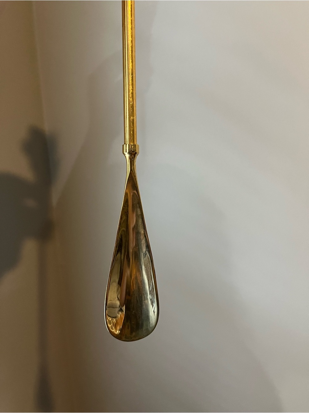 Vintage Long Handled Shoe Horn Gold/Brass Tone Metal - Picture 5 of 5